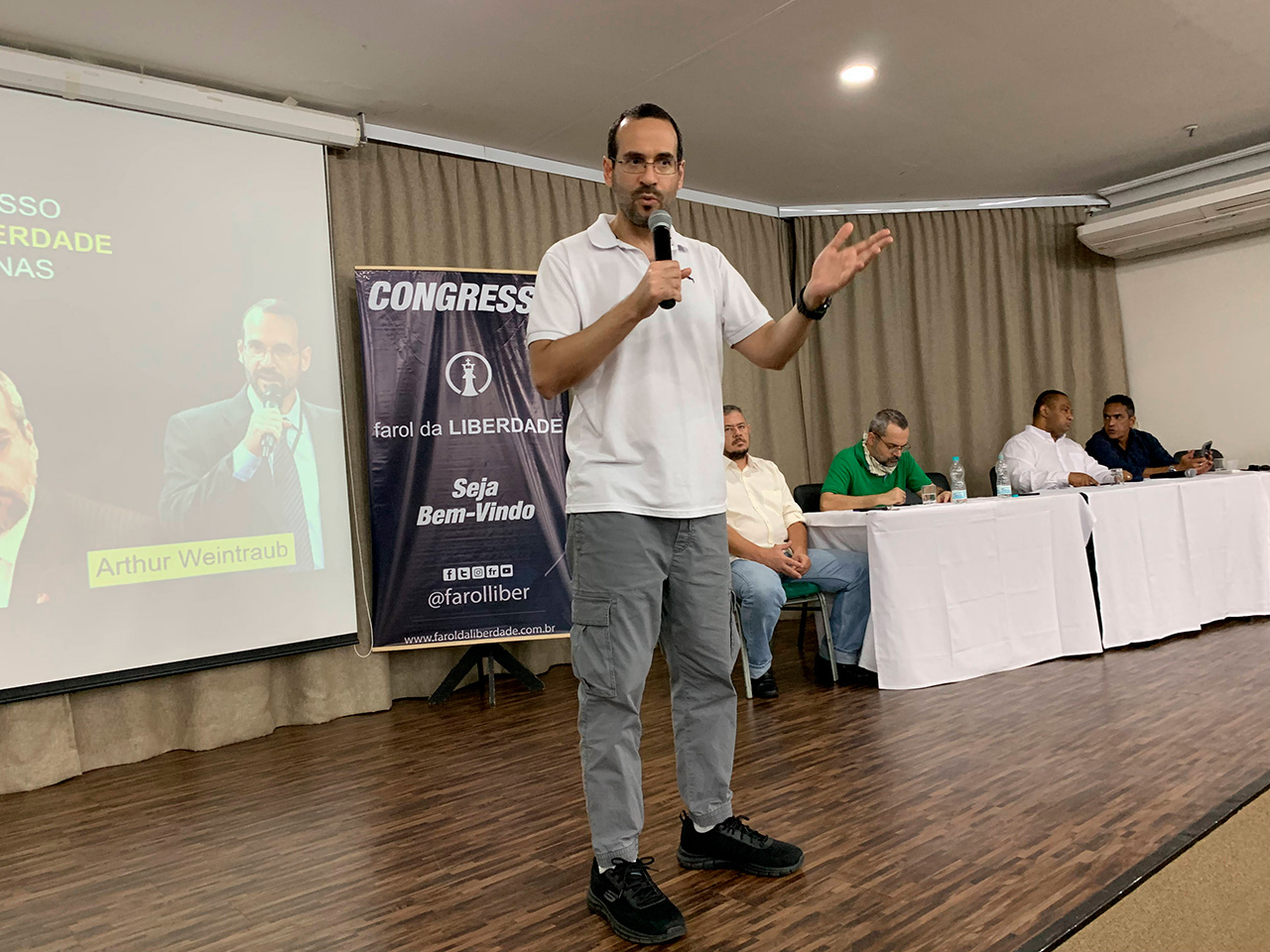 Palestra de Arthur Weintraub em Campinas